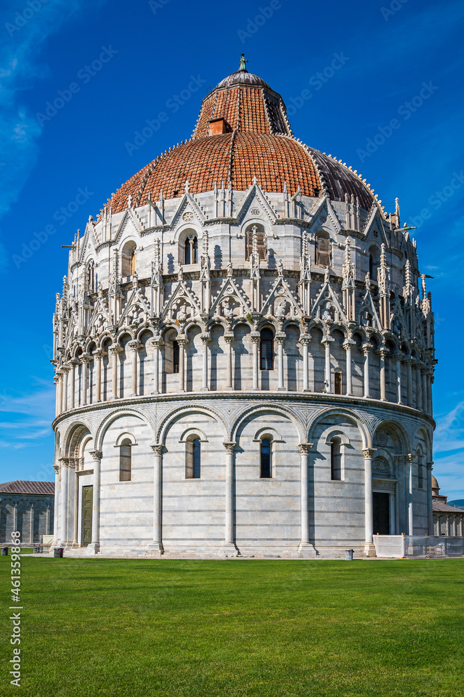 Baptistery in Piazza dei Miracoli, Pisa