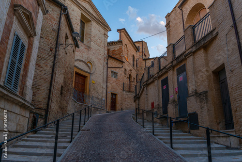 Montalto Marche vicolo photo