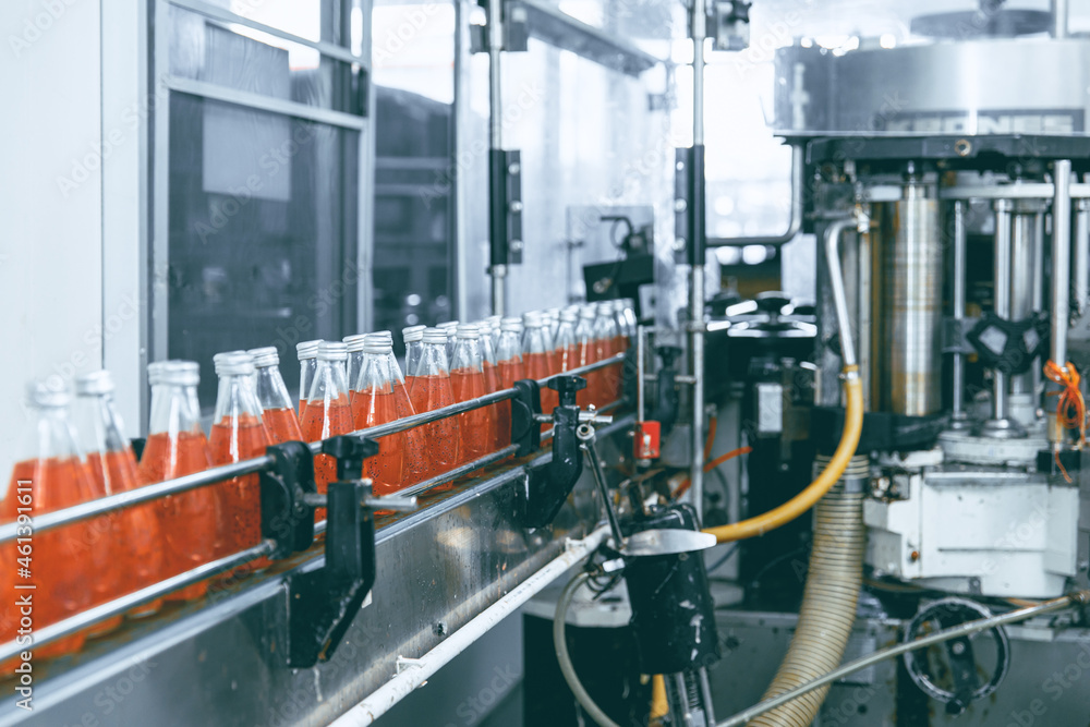 beverage drink factory industry bottle process production line conveyor belt