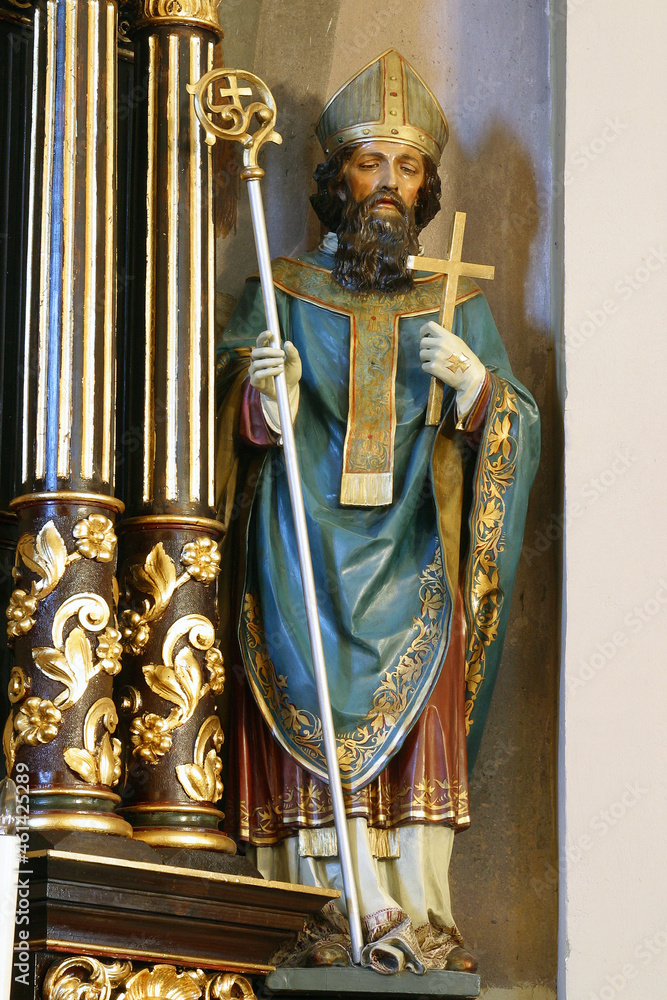 Obraz premium Saint Valentine, statue on the altar of the Holy Three Kings in the church of St. Clare of Assisi in Zagreb, Croatia