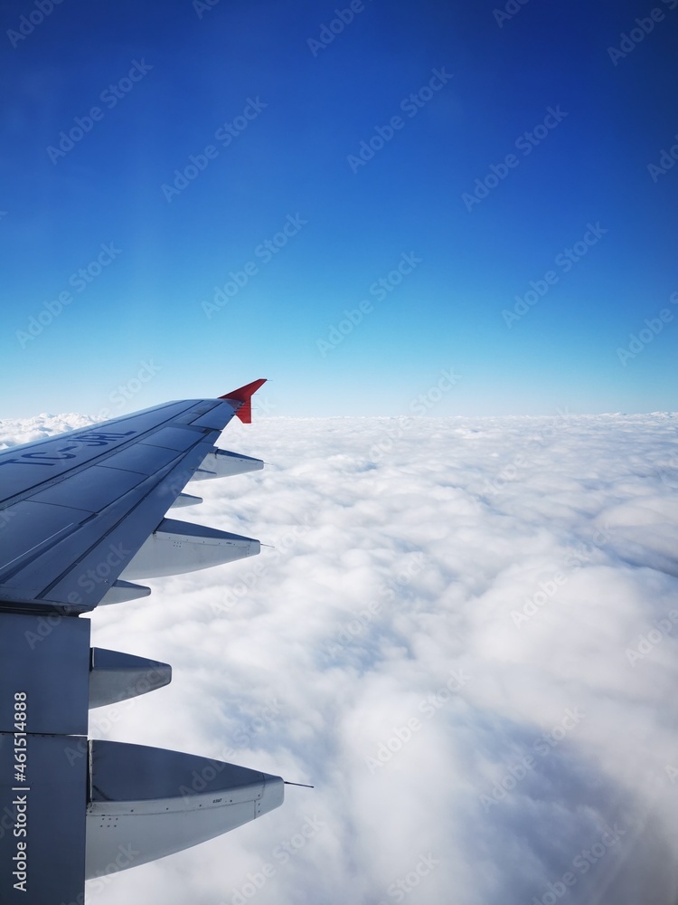Fototapeta premium wing of airplane