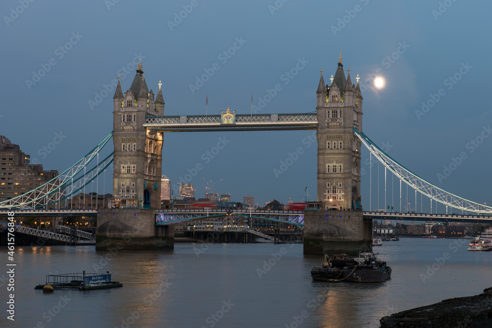 Obraz premium Tower Bridge - London