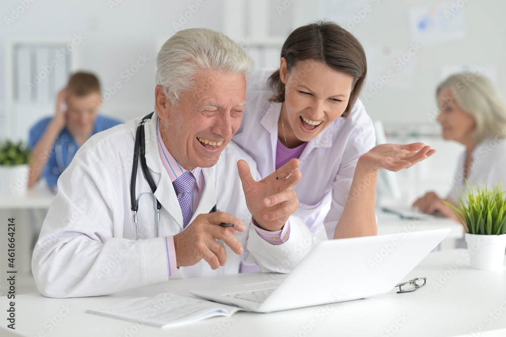 Fototapeta premium professional doctors working at hospital