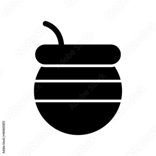 Mate Glyph Vector Icon Design