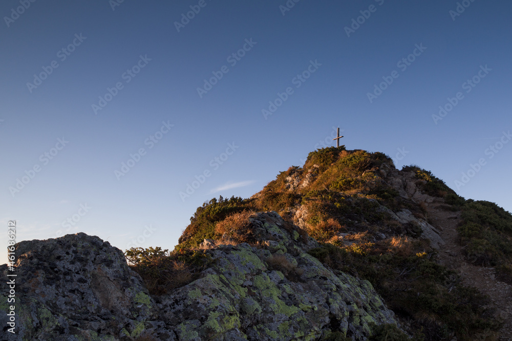 Fototapeta premium Montenegrin ridge in the Carpathians autumn