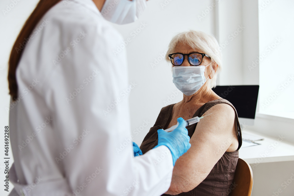 female doctor covid passport immunity protection female doctor covid passport immunity protection