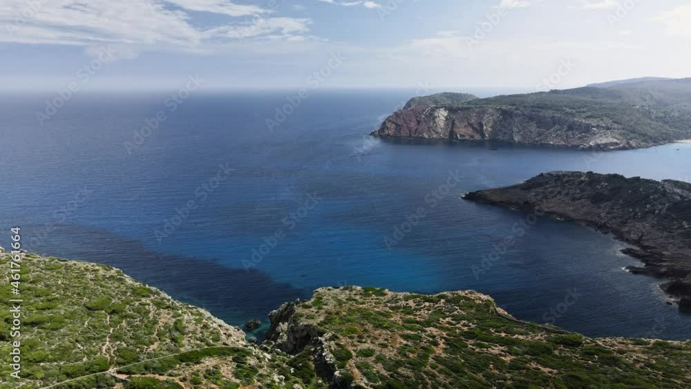 Costa norte de Menorca en drone Costa norte de Menorca en drone