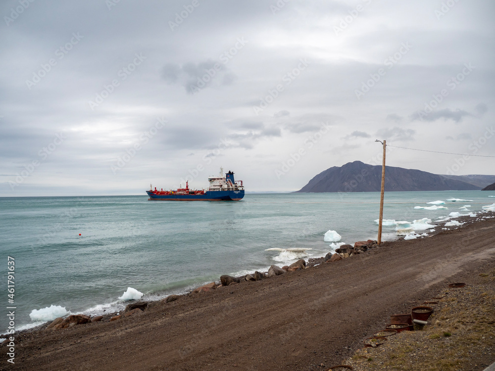 photos of mountains, glaciers, icebergs, and sea ice in the Canadian Arctic landscape. photos of mountains, glaciers, icebergs, and sea ice in the Canadian Arctic landscape.
