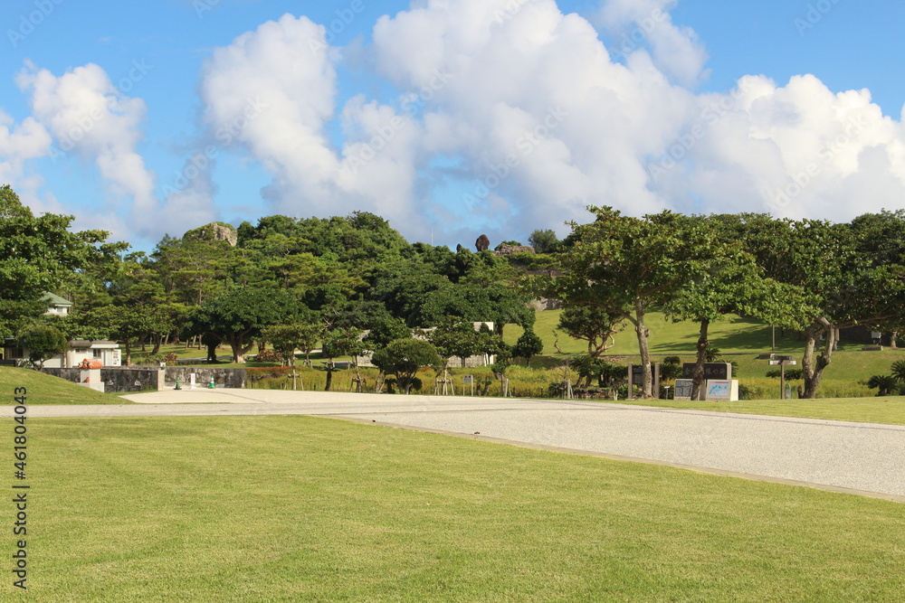 沖縄平和記念公園 全学徒隊の碑の広場 沖縄平和記念公園 全学徒隊の碑の広場