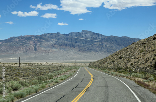 The road and House Range - Highway 50, Utah