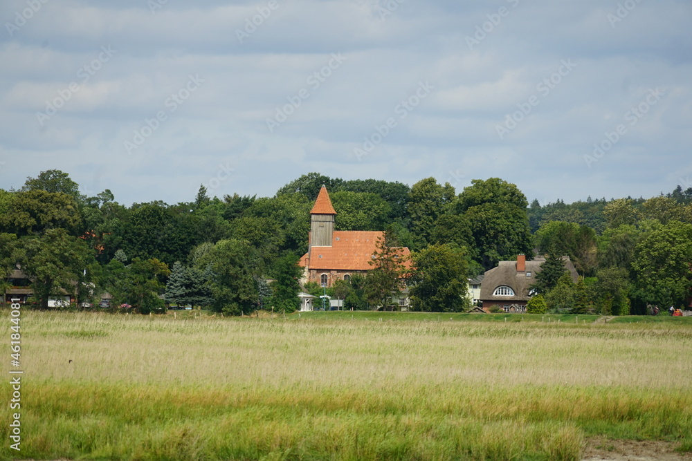 Blick nach Middelhagen auf der Insel Rügen Blick nach Middelhagen auf der Insel Rügen
