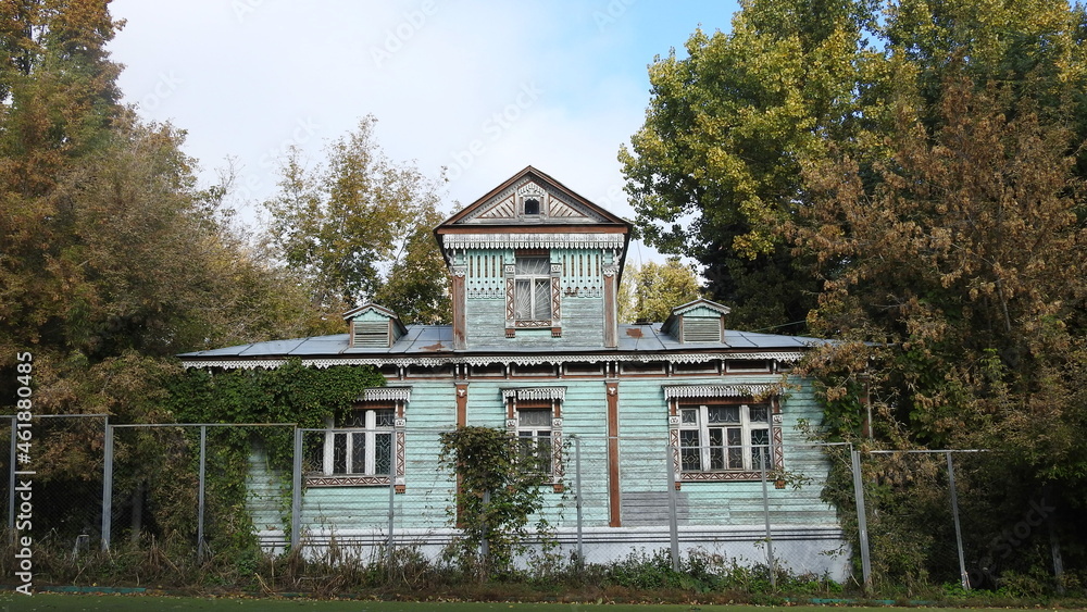 old wooden house in Penza, Russia old wooden house in Penza, Russia