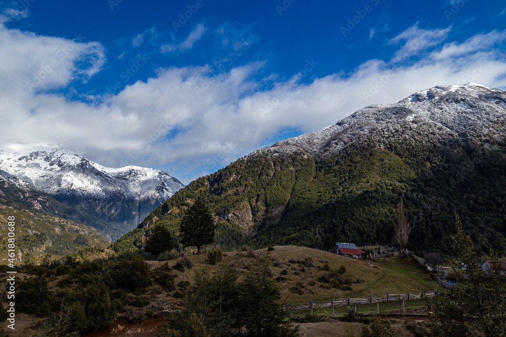 A country house between the mountains