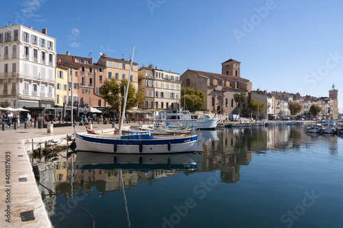 Le port de La Ciotat, Provence © Suzanne Plumette