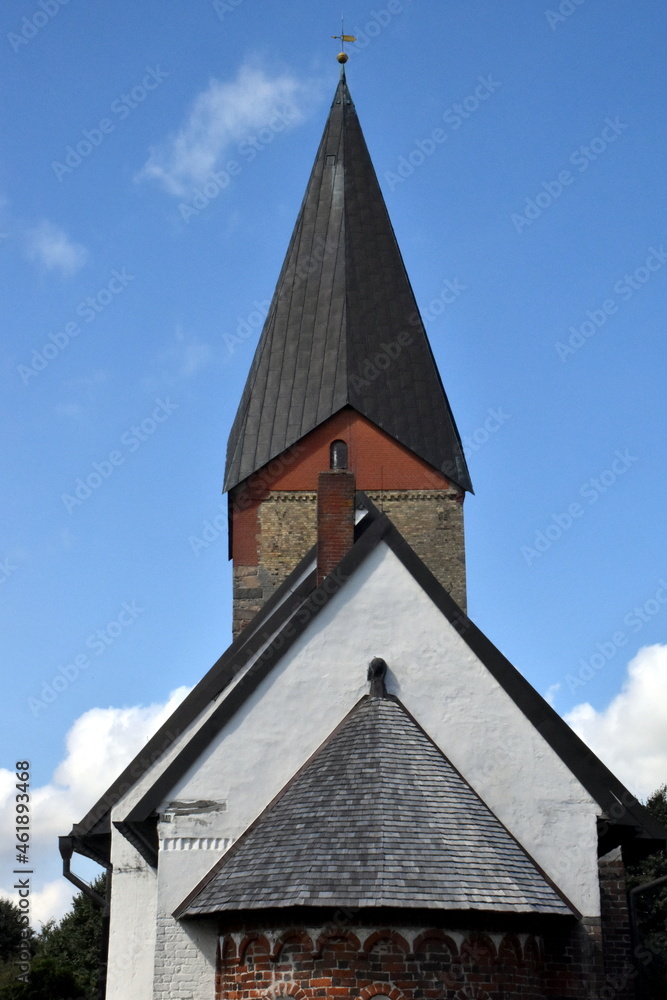 St.-Marien-Kirche in Hattstedt St.-Marien-Kirche in Hattstedt