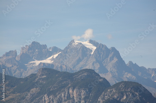 Cimes sous les premières neiges 