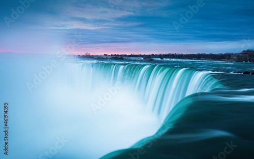 Niagara Falls © Sungjin