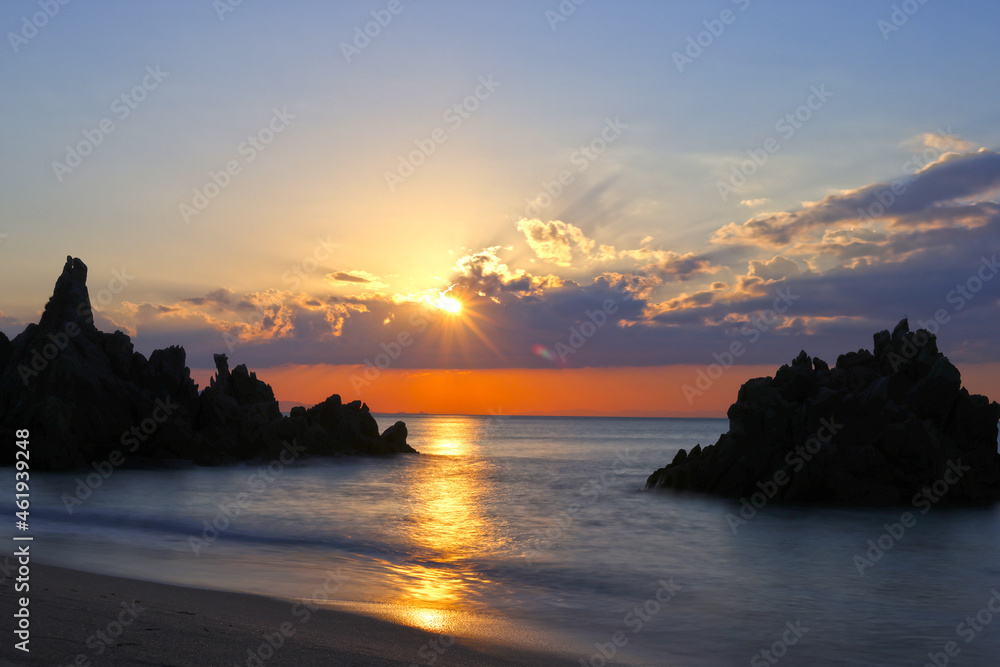 夕暮れの水晶浜（福井県）