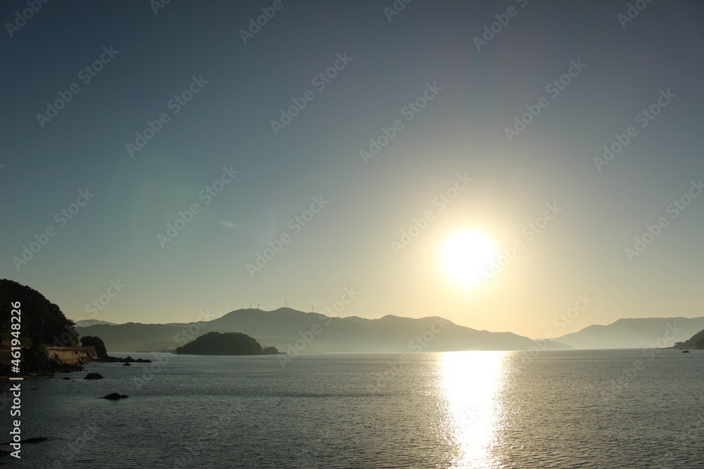 SDGs地球の神秘と海とソラ！山口県の夕日の光と輝き！