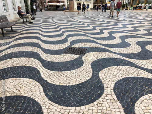 Wavy cobblestone pattern