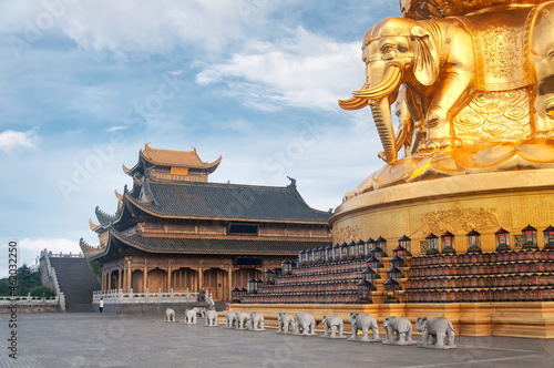 Photography gold statue of Samantabhadra Bodhisattva mount emei summit
