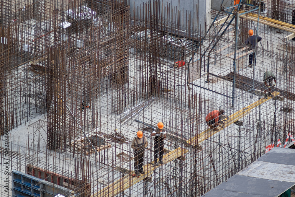 Construction site with cast-in-place reinforced concrete structures ...