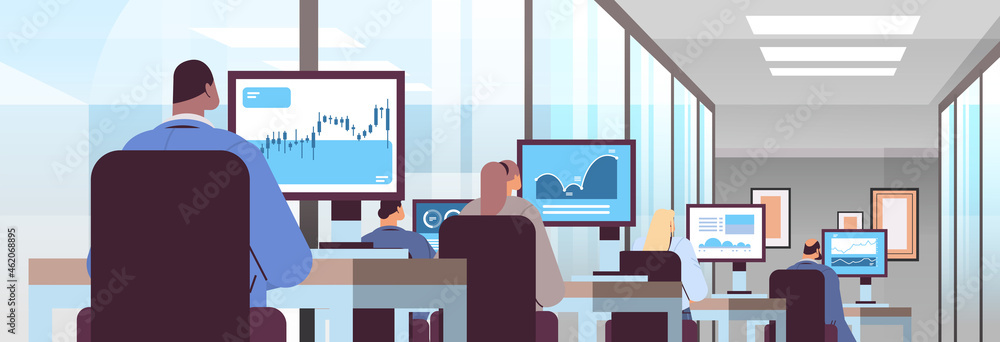 mix race traders stock market brokers analyzing charts or making presentation on computer monitors - obrazy, fototapety, plakaty 