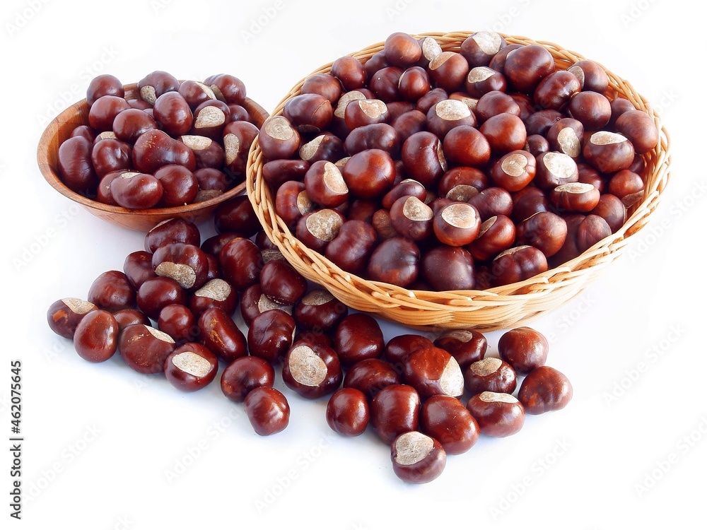 brown seeds of chestnut tree in basket close up brown seeds of chestnut tree in basket close up