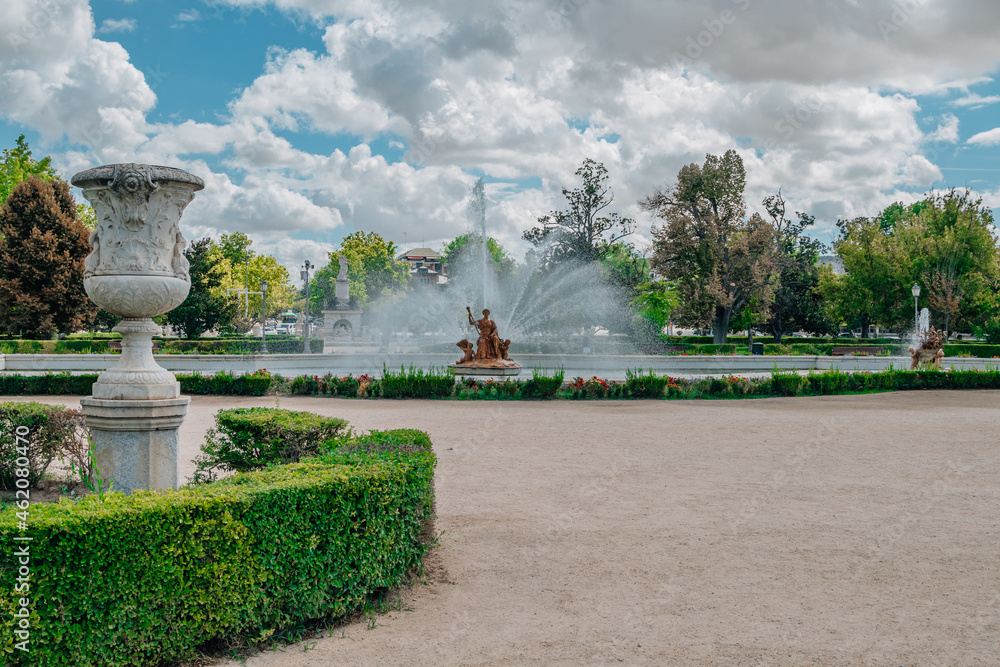 fountain in the garden of the island in aranjuez, madrid, spain