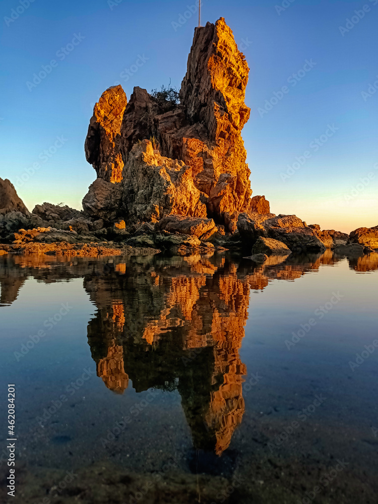 Reflection of the rocks