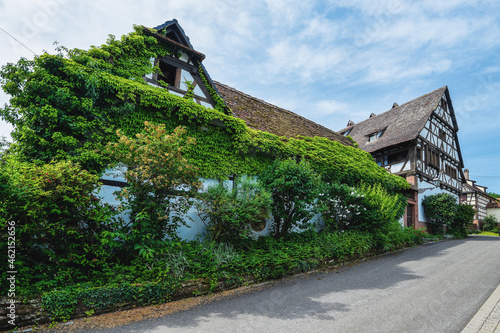 ferme traditionnelle alsacienne