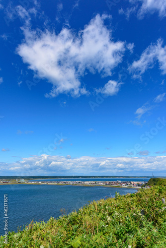 Wallpaper Mural 北海道　霧多布の町と海と
 Torontodigital.ca