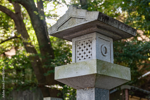 神社 灯籠 © aqua214