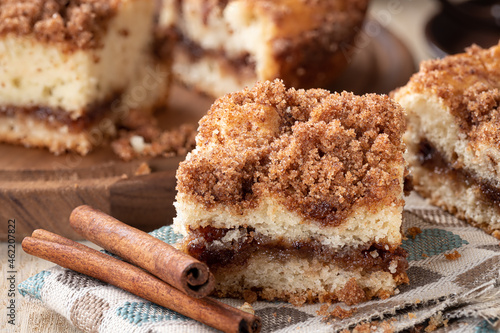 Wallpaper Mural Cinnamon crumb coffee cake Torontodigital.ca