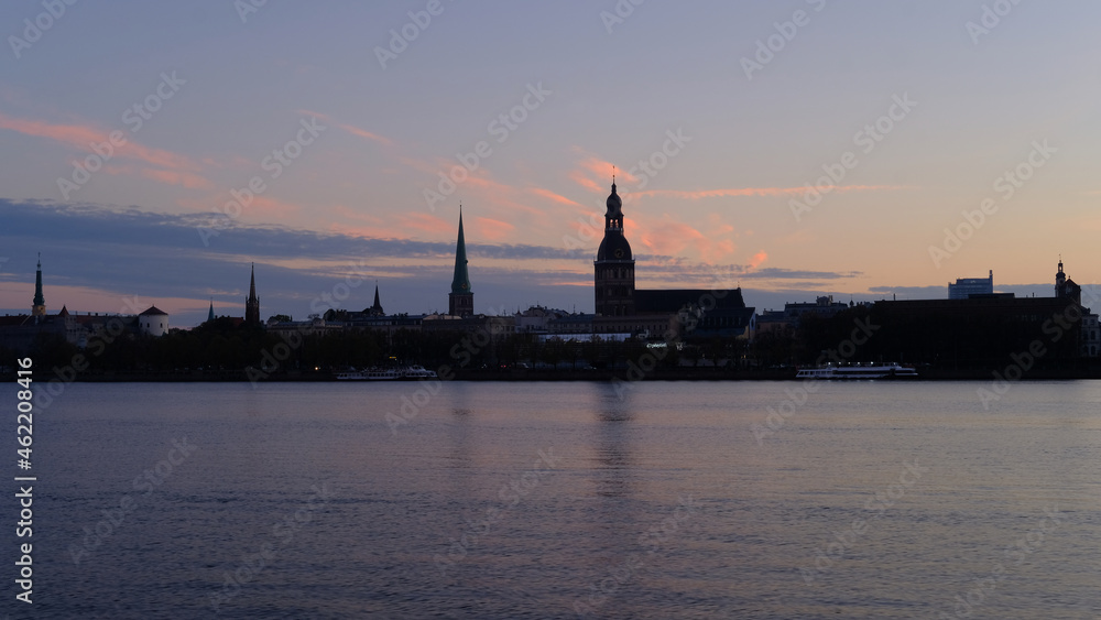 Fototapeta premium Autumn sunrise over old Riga