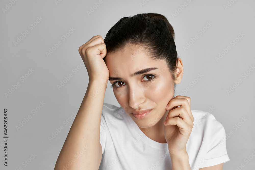 woman with headache health problems migraine depression woman with headache health problems migraine depression