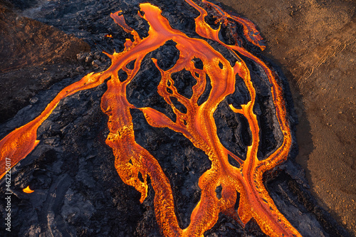 Patterns of lava from an active volcano eruption. Mount Fagradalsfjall, Iceland (ID: 462225017)