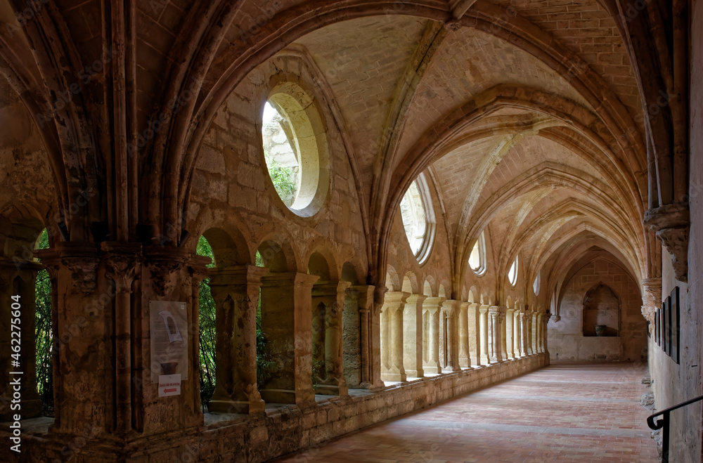 abbaye de Valmagne Herault - Abbaye cistercienne en Languedoc Roussillon
