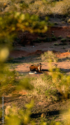 Photography breaking bad desert rusty car in the middle