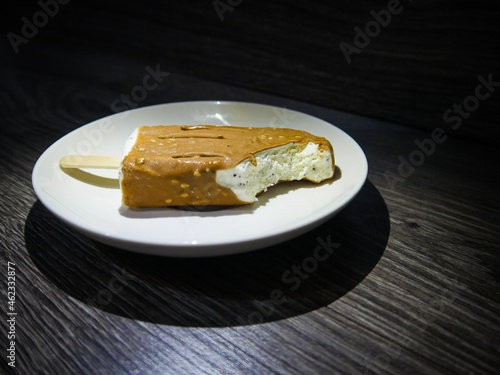 ice cream on a plate, dessert, black background