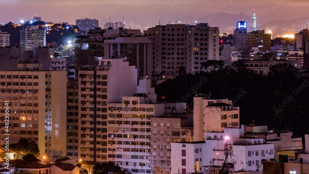 Naklejka premium Niterói, Rio de Janeiro, Brazil - CIRCA 2021: Long exposure urban night photography with buildings and lights of a Brazilian city
