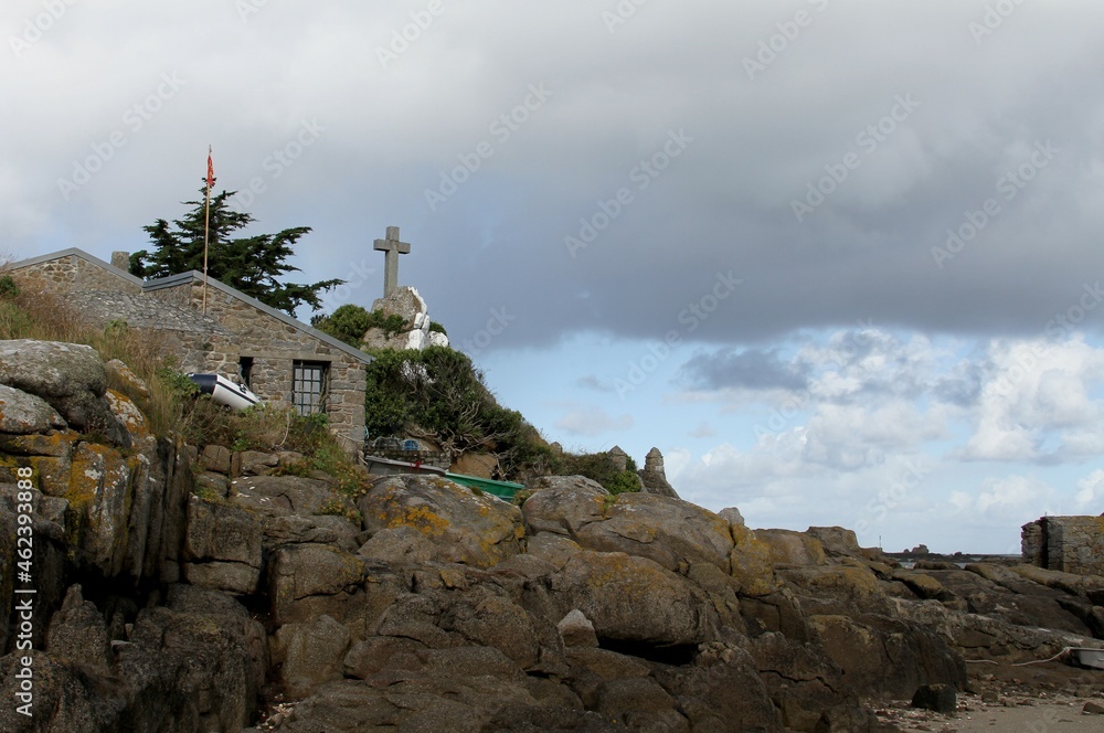 Fototapeta premium l'archipel des îles Chausey au large de Granville dans la Manche,Normandie