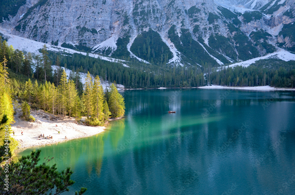 Pragser Wildsee (Lago die Braies, Braies wild like) in die Dolomites, South Tyrol 