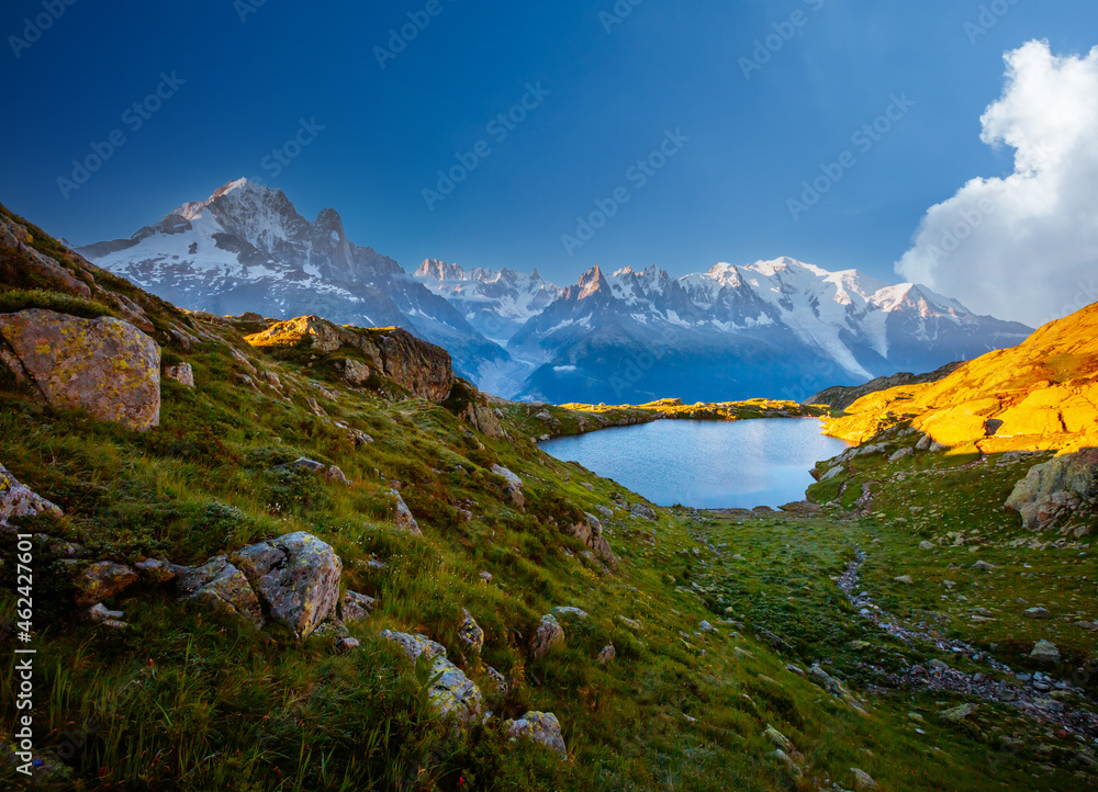 Picturesque scene of Lac Blanc on the background of Mont Blanc glacier. Chamonix resort, Graian Alps, France, Europe.