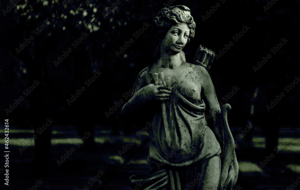 Statue godness Diana in the city park, atutumn landscape, Moscow, Kolomentskoe