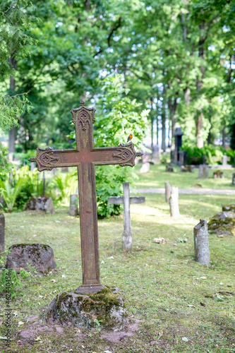 grave stone cross