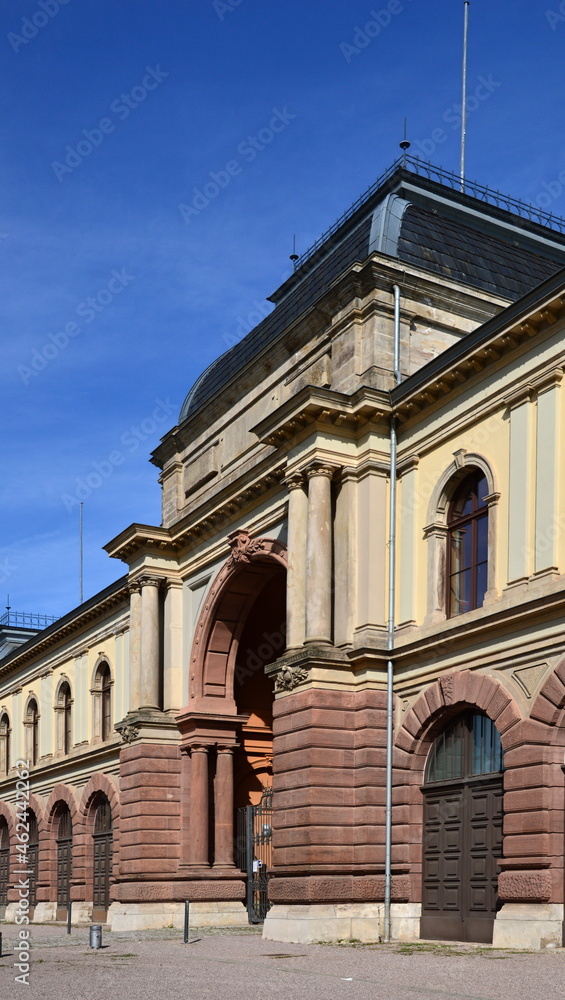 Historisches Bauwerk in der Altstadt von Weimar, Thüringen