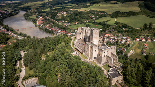 Photography Aerial view of the castle in the village of Strecno in Slovakia