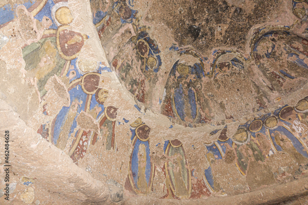 afghan-caves-hold-world-s-first-oil-paintings-bamiyan-caves