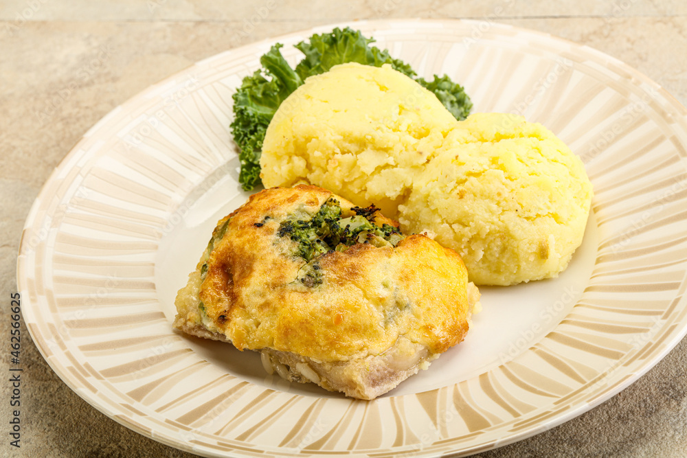 Roasted pangasius fillet with mashed potato Roasted pangasius fillet with mashed potato